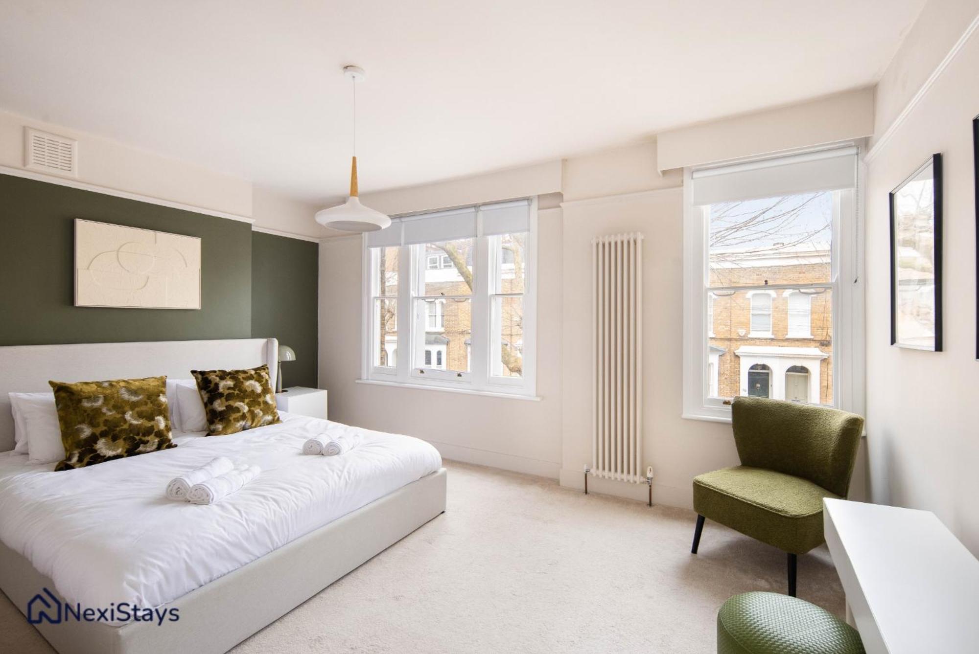 Appartamento 10 Mins Walk To The Oval, The Kennington Retreat Londra Esterno foto