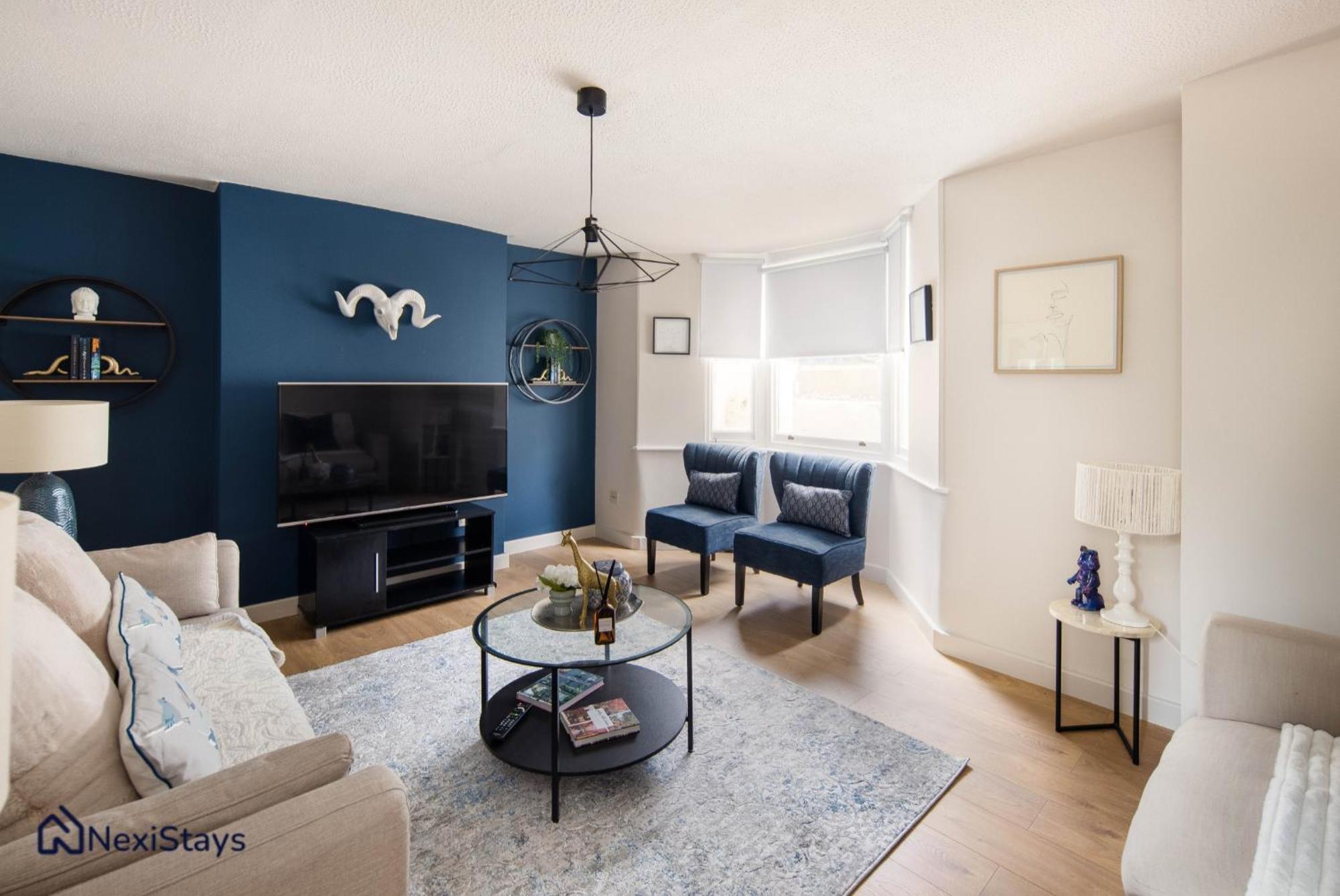 Appartamento 10 Mins Walk To The Oval, The Kennington Retreat Londra Esterno foto